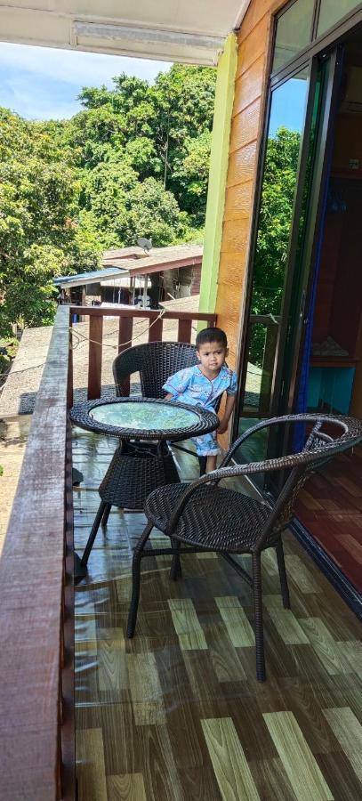 Perhentian Hazipah Hotel Kampong Pasir Hantu Екстериор снимка